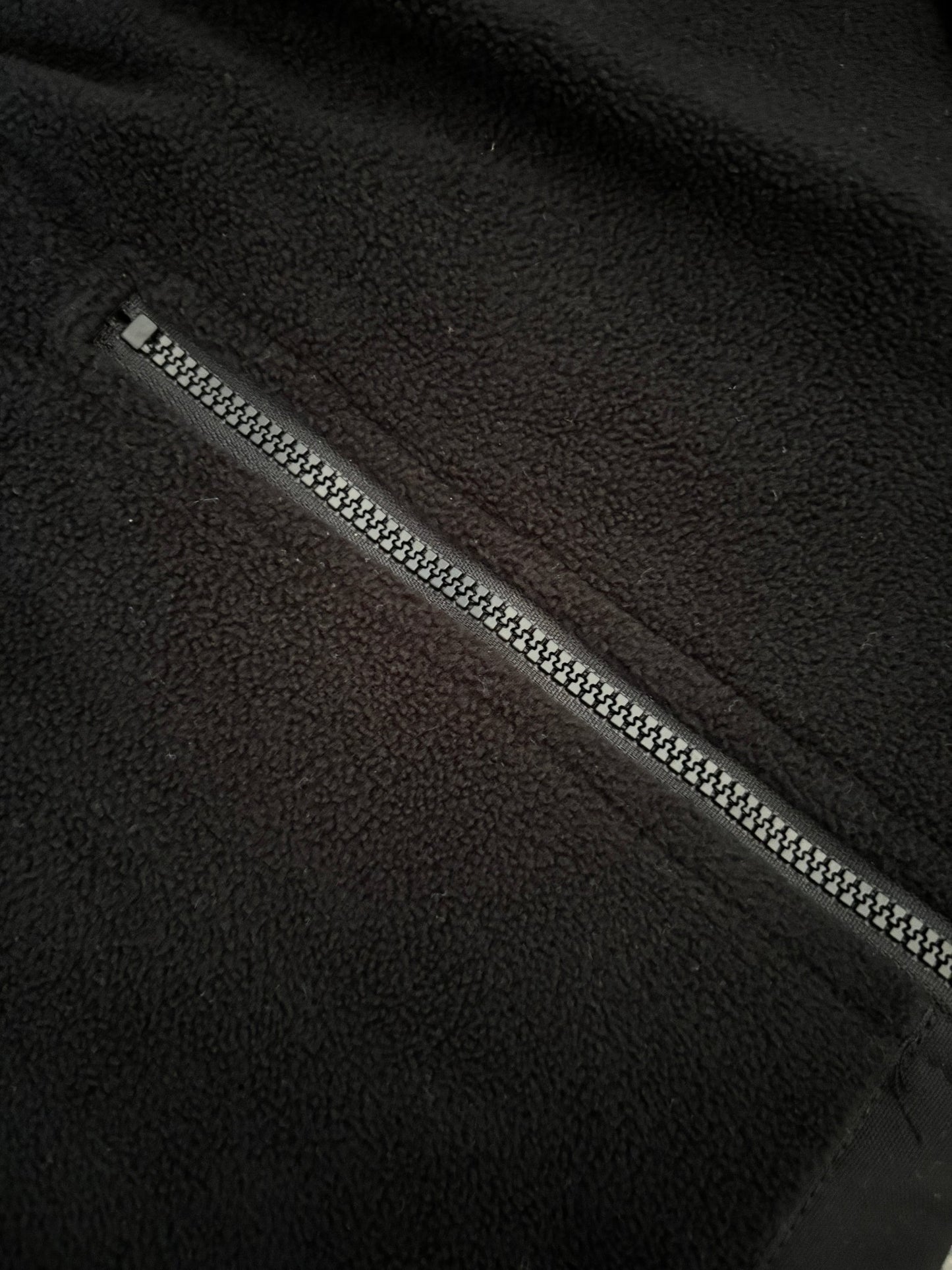 AW25 BLACK EDITION WORKER GILET