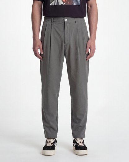 RAMBLER PLEATED TROUSER