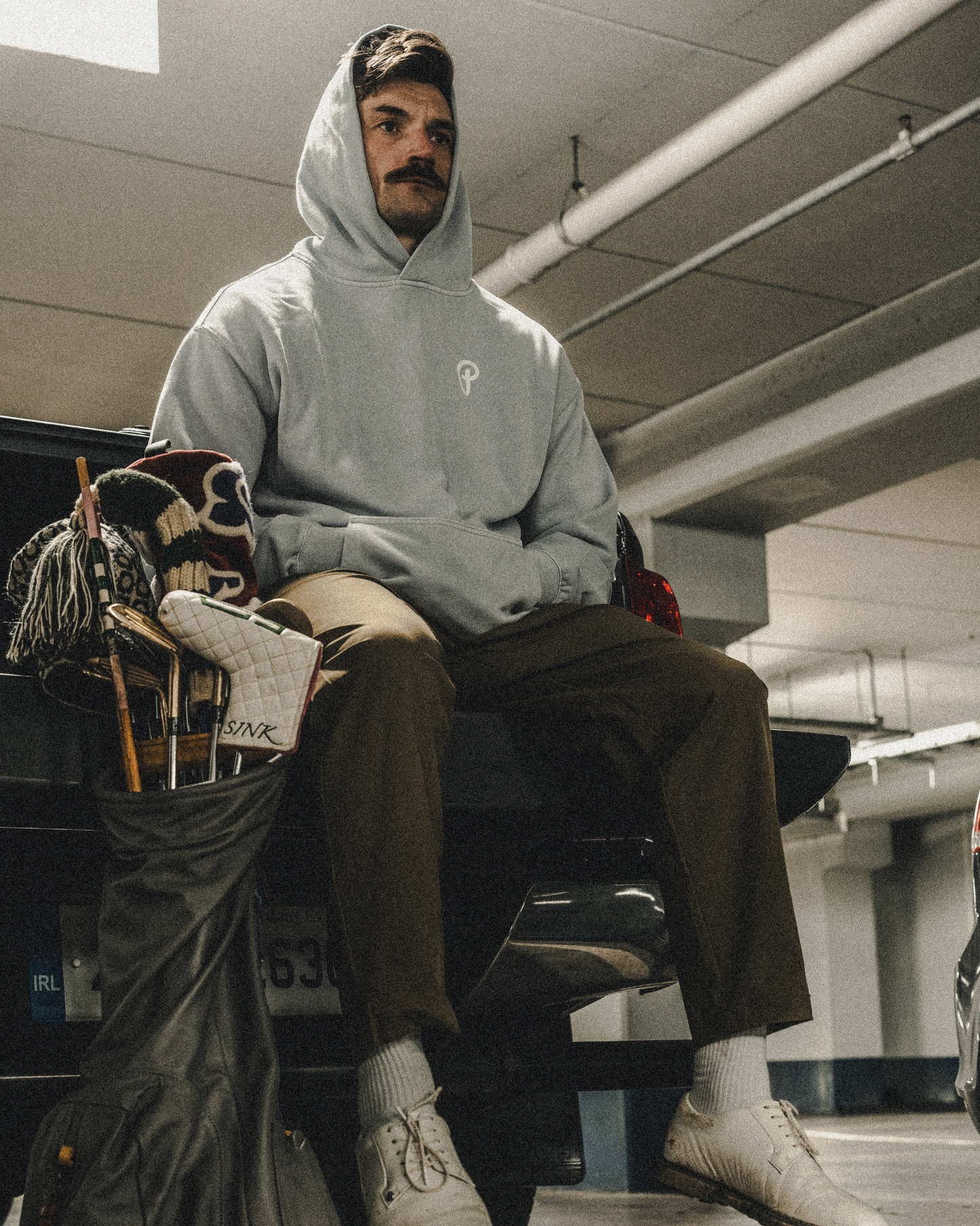 RELAXED FIT LOGO HOODIE